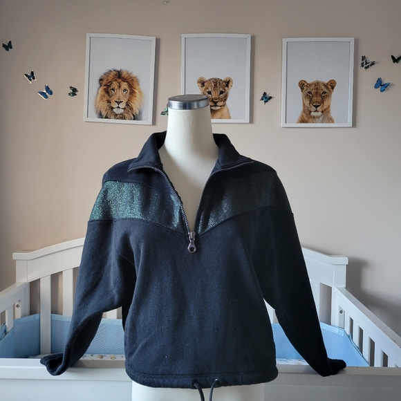 Black and metallic green JoyLab Cropped Sweatshirt SZ - Picture 4 of 12
